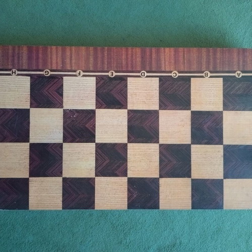 Backgammon café size like new