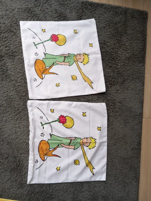Decorative pillowcases set with Little Prince design