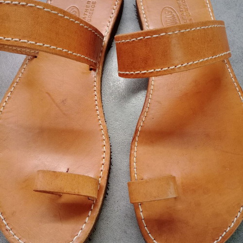 Kouros leather sandals like new, size 40, brown