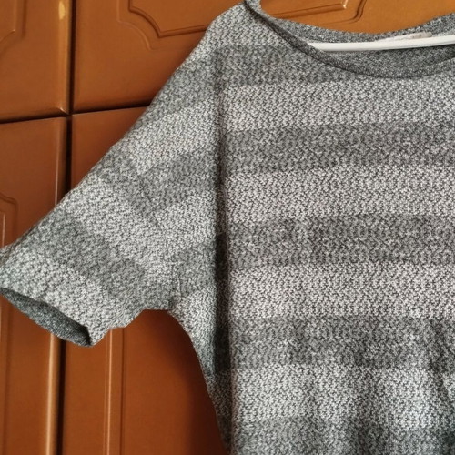 Pieces striped short-sleeve blouse like new, gray, size M