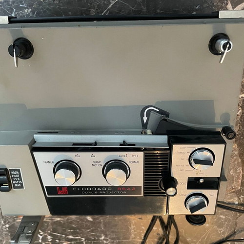 DeJUR Eldorado Dual 8 Projector 86 AZ used