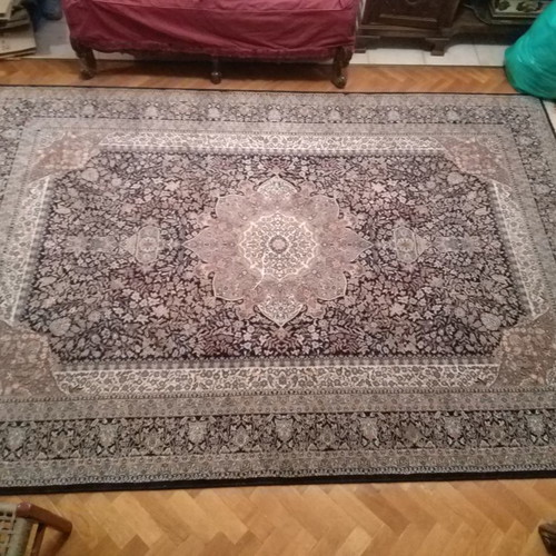 Handmade rug used 200x300 high quality