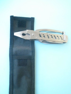 Multitool with belt sheath