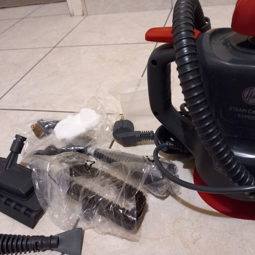 Hoover Steam Capsule Express Steam Cleaner like new with accessories