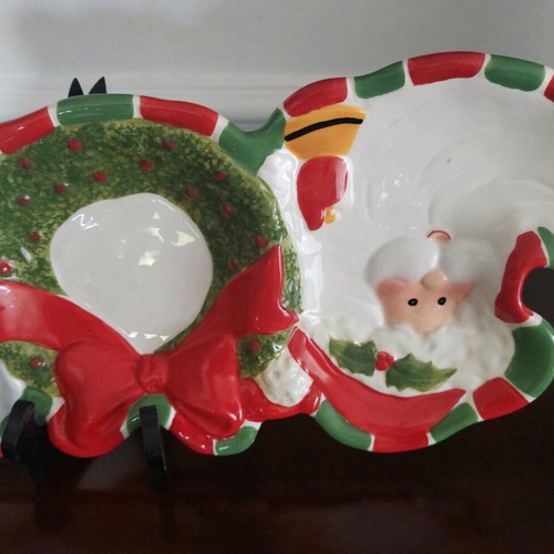 Christmas platter like new for fruits and nuts