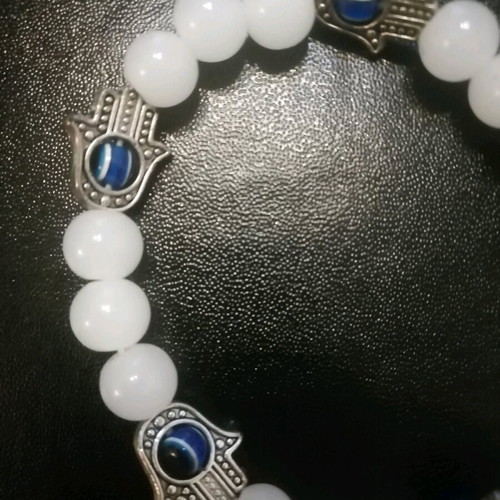 Bracelet with hands like new, white