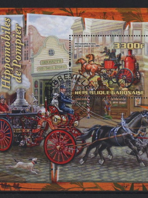 2022 Gabon Fire Trucks Stamps Feuillet and Mini Sheet new