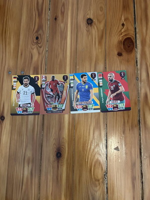 Συλλεκτικές κάρτες Panini FIFA World Cup Qatar 2022 σετ 4 σαν καινούργιες
