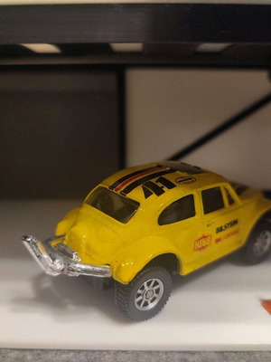 VW 1/64 Maisto used