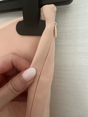 Mango pants like new, size M 38, narrow fit, beautiful color
