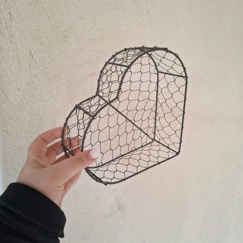 Decorative cosmetic storage basket used, wire