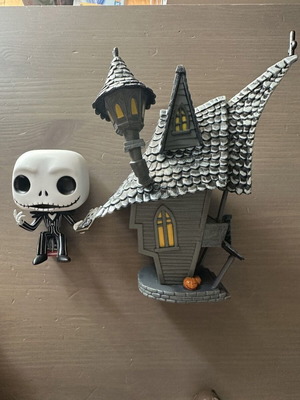 Funko Pop Nightmare Before Christmas Jack Skellington & House set like new