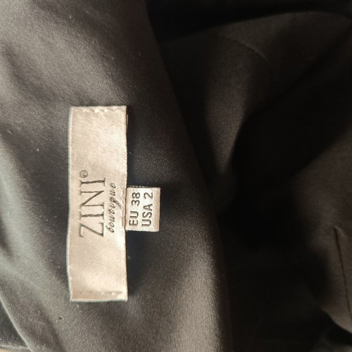 Zini black dress like new with one shoulder and side zipper