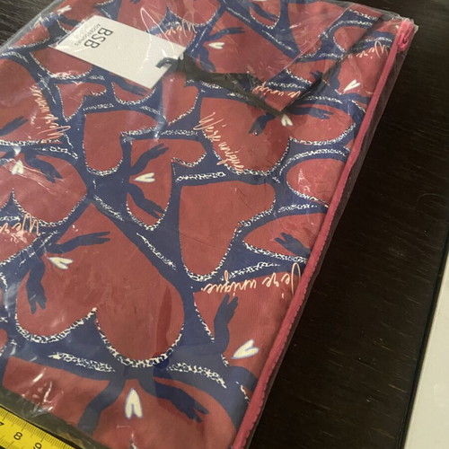 BSB Toiletry Bag new, waterproof, blue and red