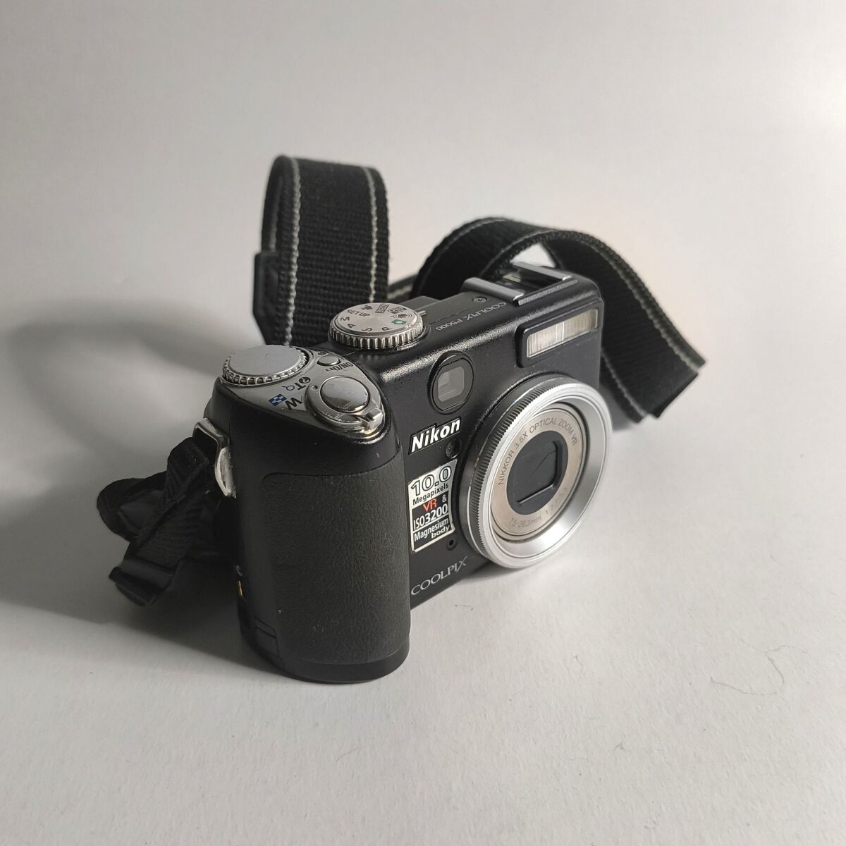 Nikon Coolpix P5000 10 Megapixel digital… - € 85,00 - Vendora.cy