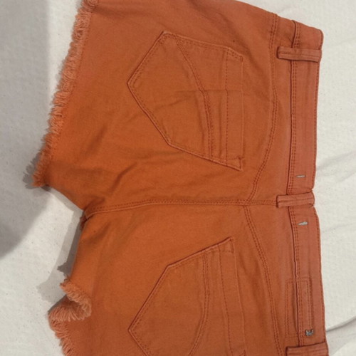 Tally Weill shorts orange like new, size 36