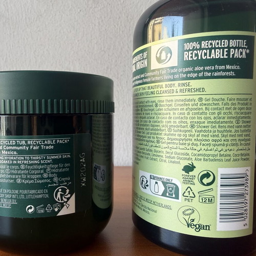The Body Shop Zesty Lime Blossom body yogurt and shower gel set