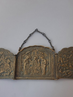 Russian Orthodox Triptych Icon Jesus Christ and Saint George brass like new
