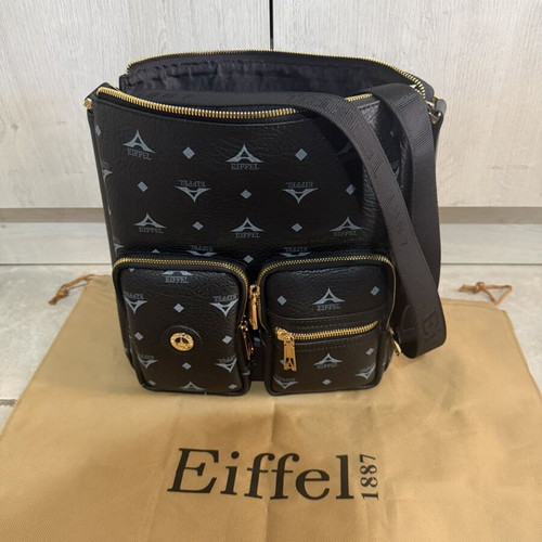 La tour Eiffel crossbody bag like new, large size, black and blue