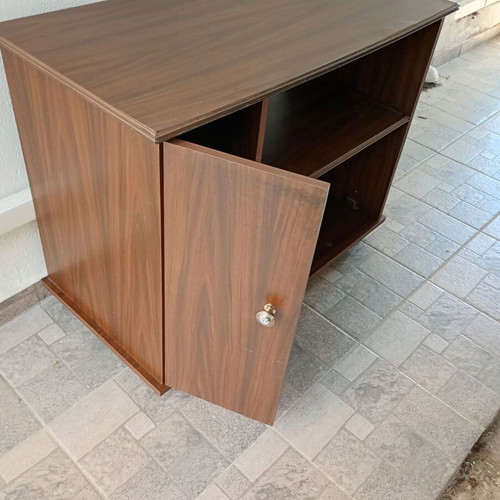 TV stand used with wheels