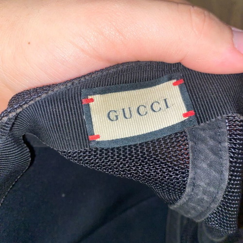 Gucci Kingsnake Print GG Supreme Baseball Hat used, bad condition