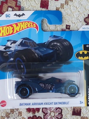 Hot Wheels Batmobile Arkham Knight new