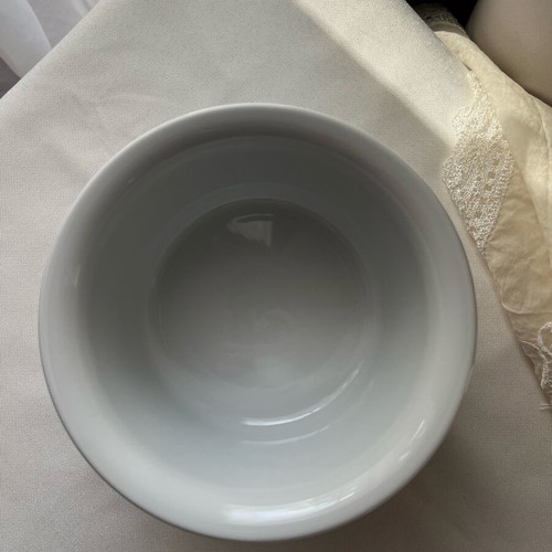 Vintage Pillivuyt France Tukan Porcelain Bowl mint condition