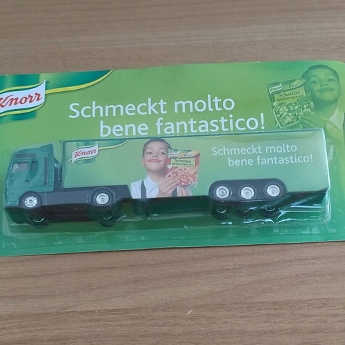 Man Truck Knorr miniature new, collectible model