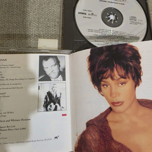 Whitney Houston Bodyguard soundtrack CD like new