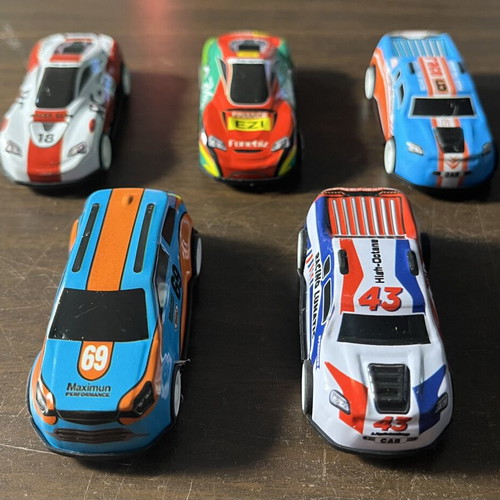 Pull Back Toy Car Set Racing Collection, like new, 5 pcs