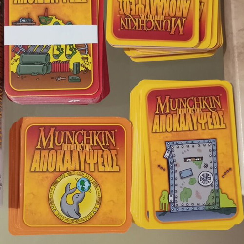 Board game like new with all cards included