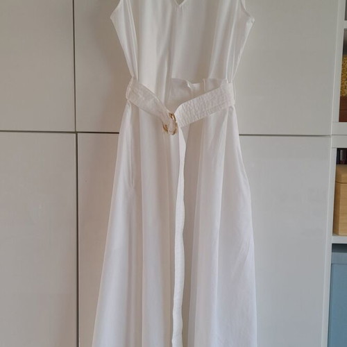 Summer dress Max&Co white poplin with matching belt like new