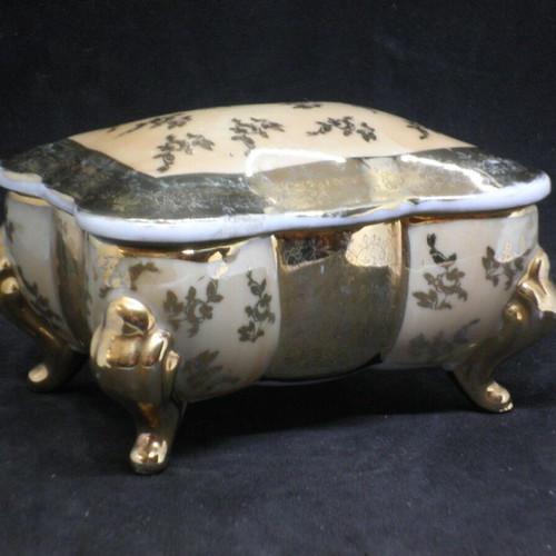 Antique porcelain footed fondue dish from Japan used