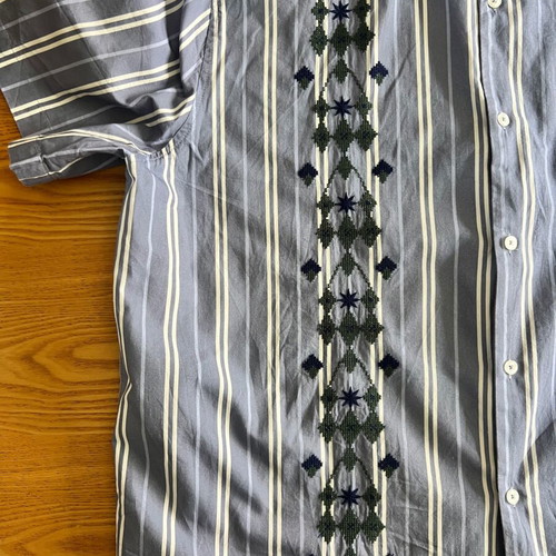 Striped shirt with embroidery XXL like new, turquoise