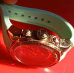 Women's watch used, battery replacement needed