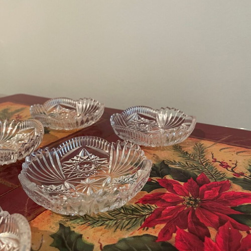 Crystal dessert bowls new with embossed vintage pattern, set of 6