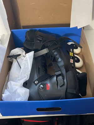 Powerslide Zoom Black 100 like new