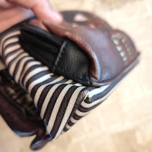 Santoro toiletry bag used with 3 compartments, black and brown