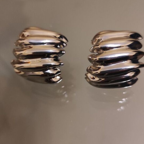 Impressive silver earrings new, iron and titanium steel