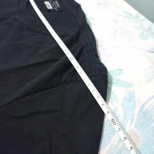 Γυναικείο t-shirt BTS (BT21) μεταχειρισμένο, μαύρο κοντομάνικο