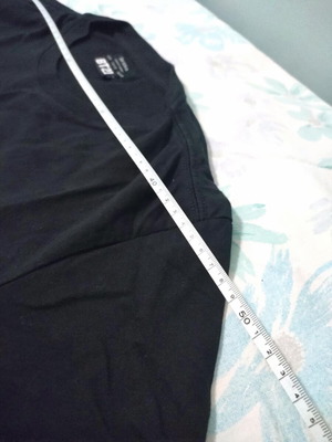 Γυναικείο t-shirt BTS (BT21) μεταχειρισμένο, μαύρο κοντομάνικο