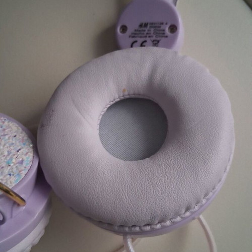 H & M Children's Wired Headphones Like New