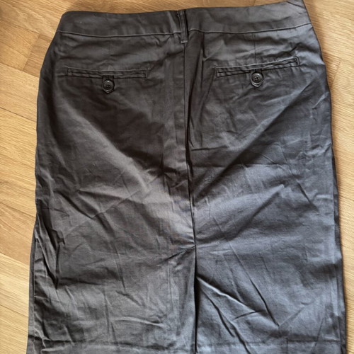 United Colors of Benetton pencil skirt like new, size S, greenish shade