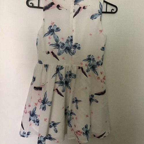 Children's dress like new with bird prints, white and blue, size 128 cm