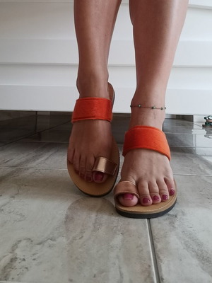 Women's slippers size 37 like new