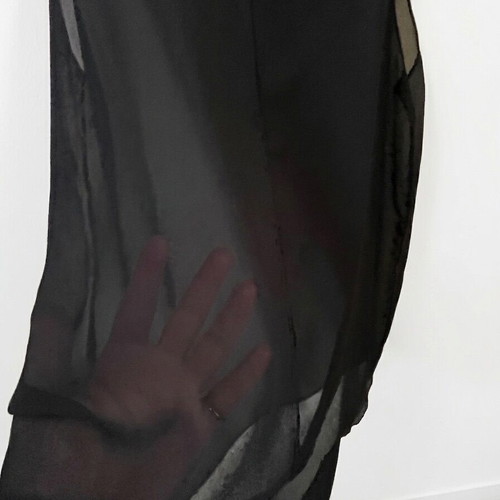 Hyper black sleeveless top like new with transparency