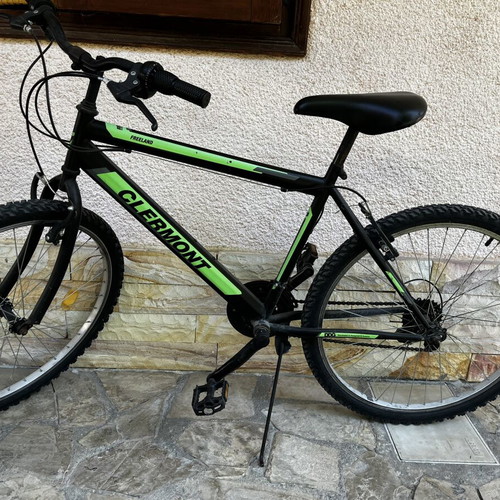 Clermont Freeland mountain bike used, 26 inch, black, men's