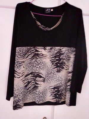 Women's blouse used, thin fabric, size L, black