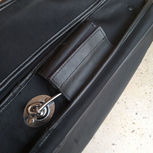 Stratic travel garment bag like new, black for suits