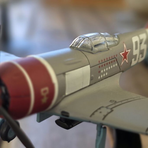 Lavochkin La-7 Die-Cast Model Plane 1:72 Scale Like New